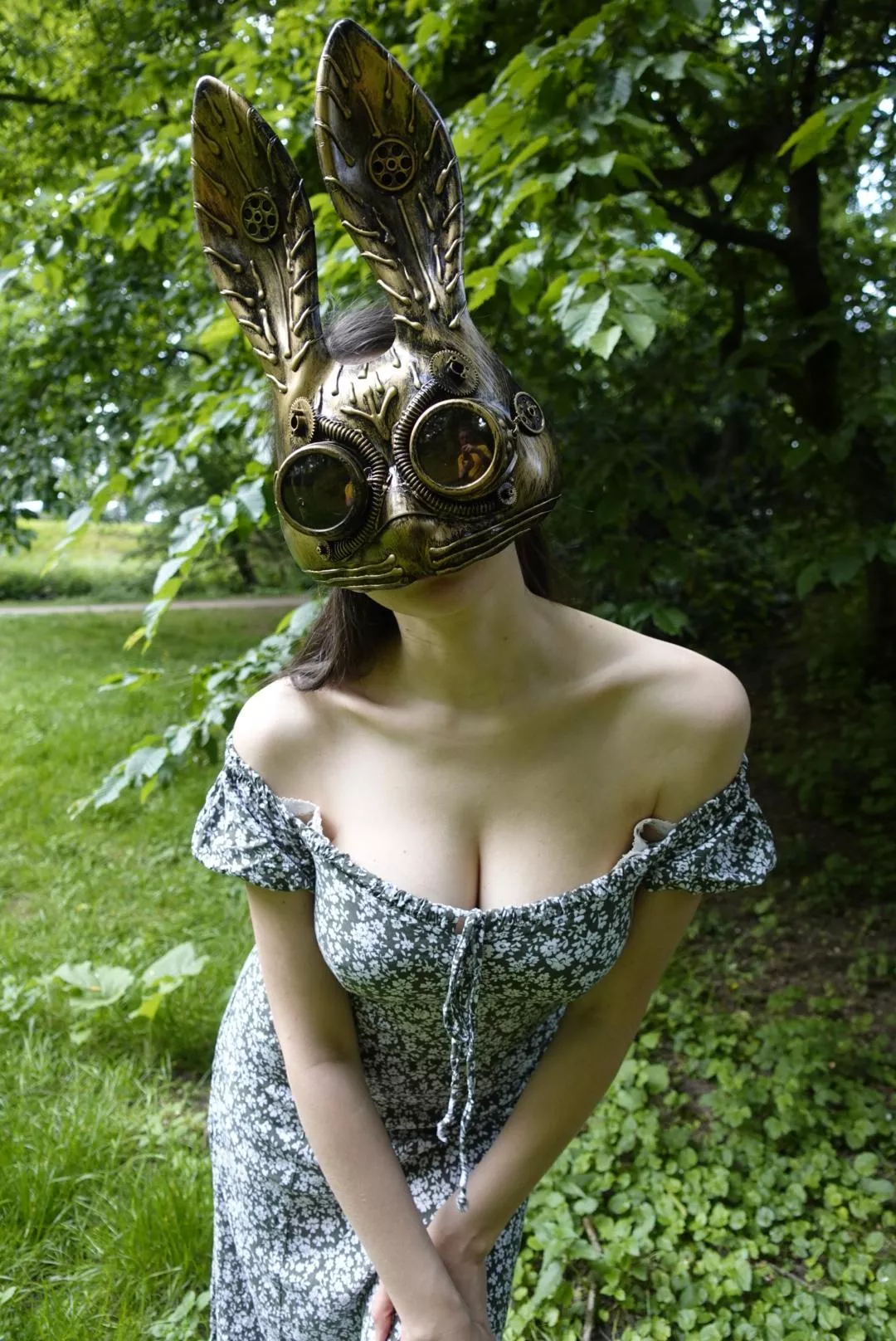 Do I look innocent and sexy at the same time? posted by FollowTheMaskedBunny