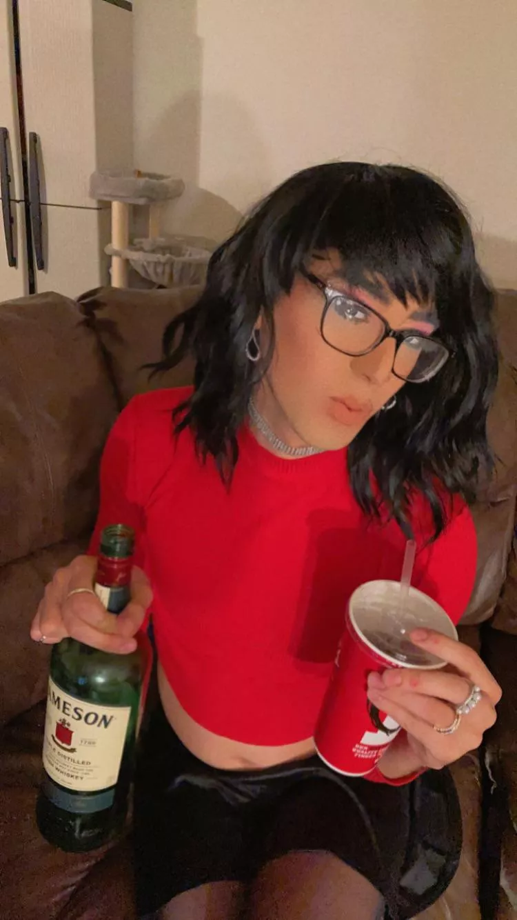 Do I look like a girl?? posted by Jmaddysiss