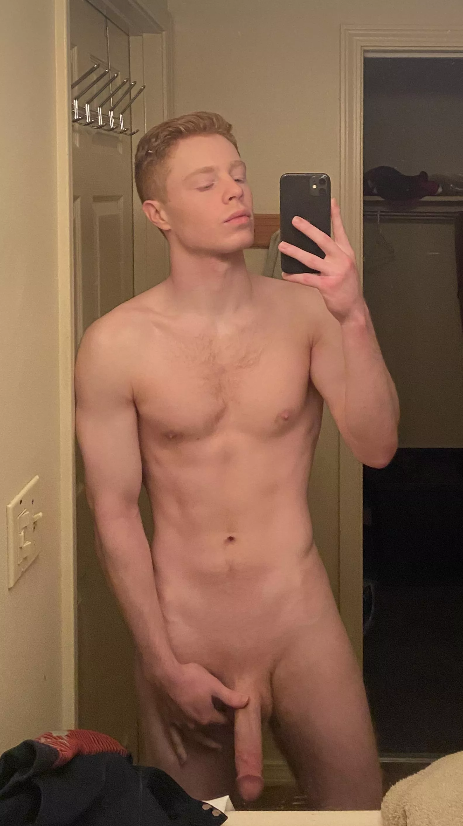 Do I look like a top or bottom? posted by [deleted]