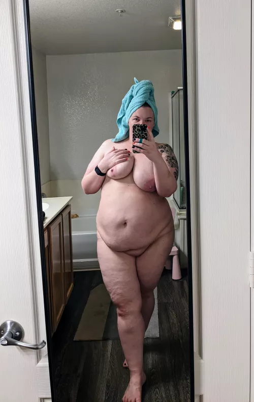 Do I look like it's the last day of my thirties? 😈 by DaneeMarie1