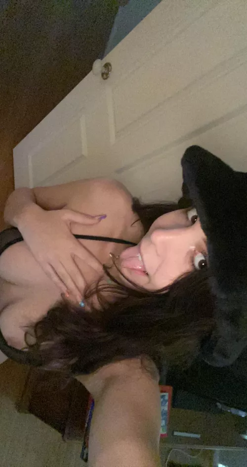 Do I look naught or cute? by babyjaz03