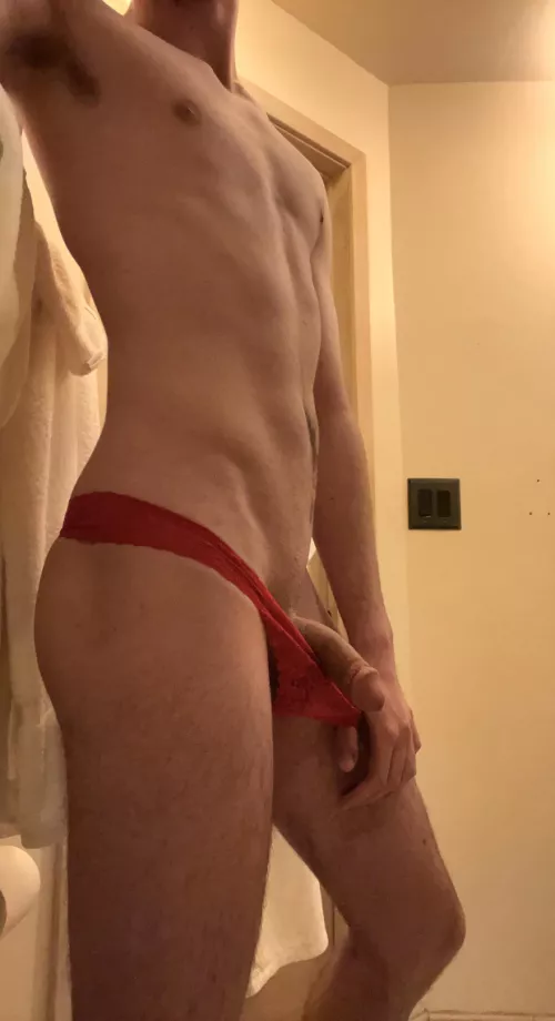 Do I look sexy in this? by skinnybttm