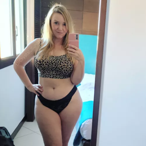 Do I make your cock throb? [F48] by Crystal_Sunshine_