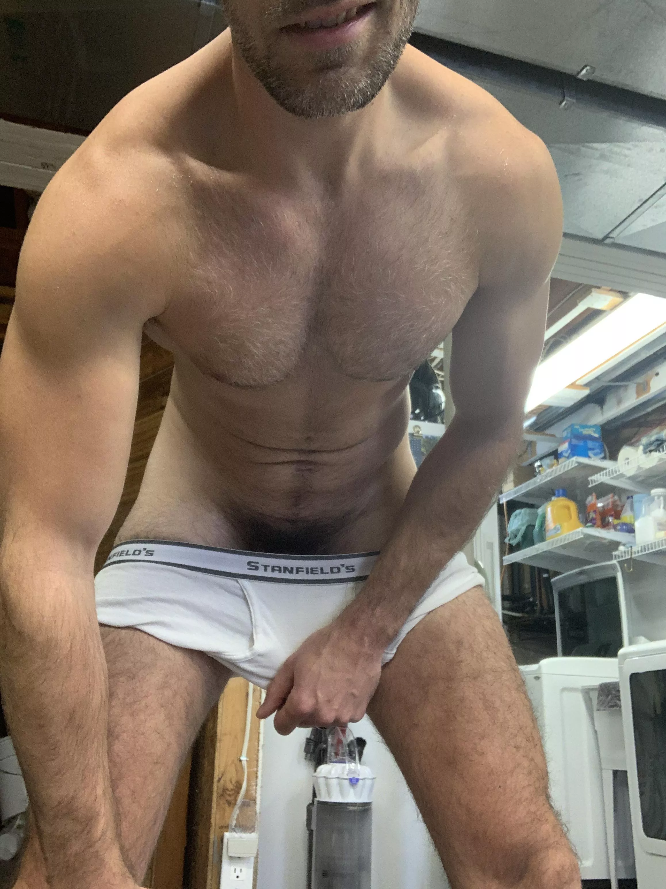 Do I qualify as an otter? posted by Flashy-Usual-7228