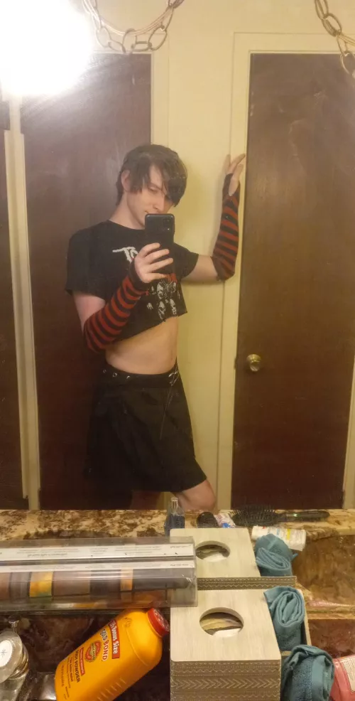 do I stand up to your standards? by aLiJaHgArCiA2oo3