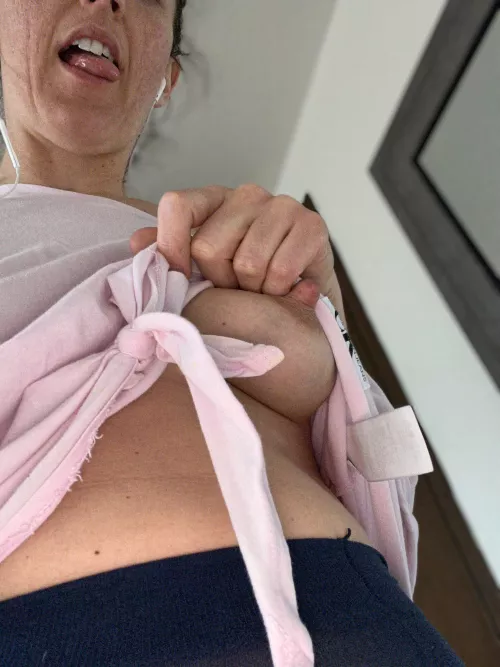 Do I still have great “mom tits”? by Natural_Mom_