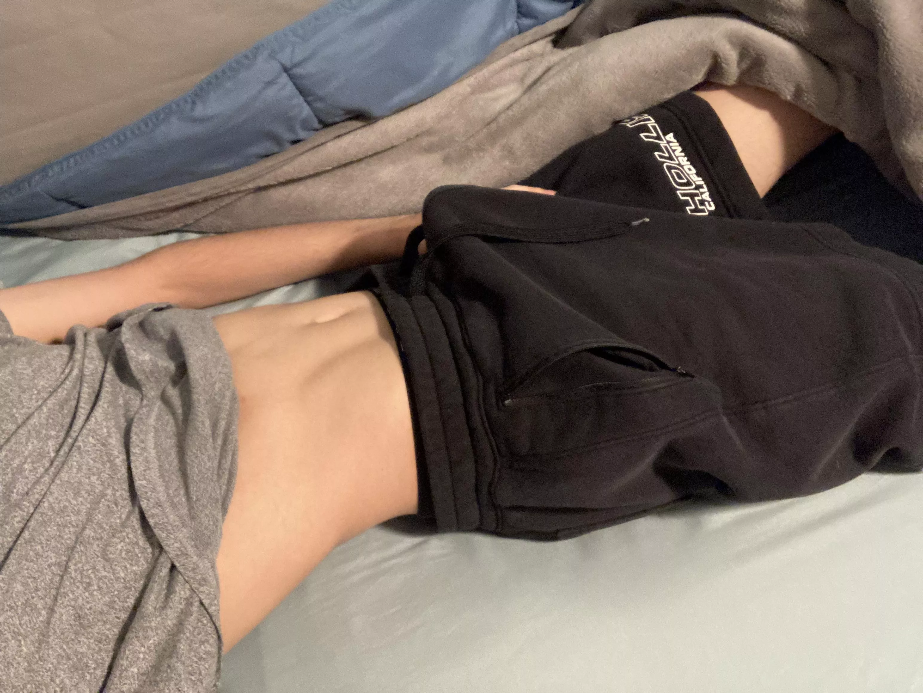 Do I still look cute in big shorts? posted by tlupinex