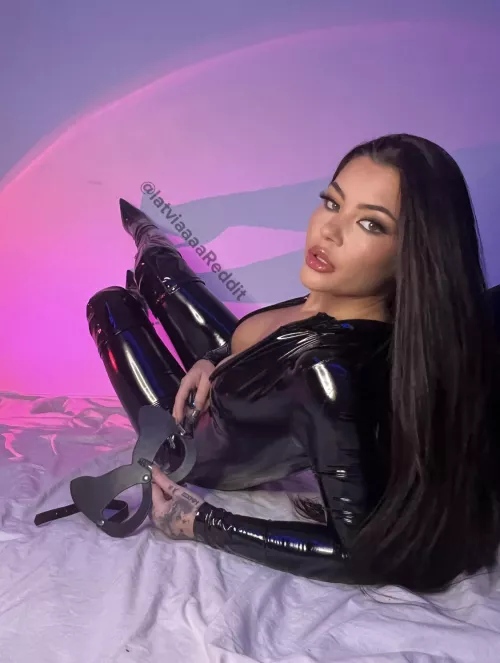 Do I trigger any fetishes? by LatviaaaaReddit