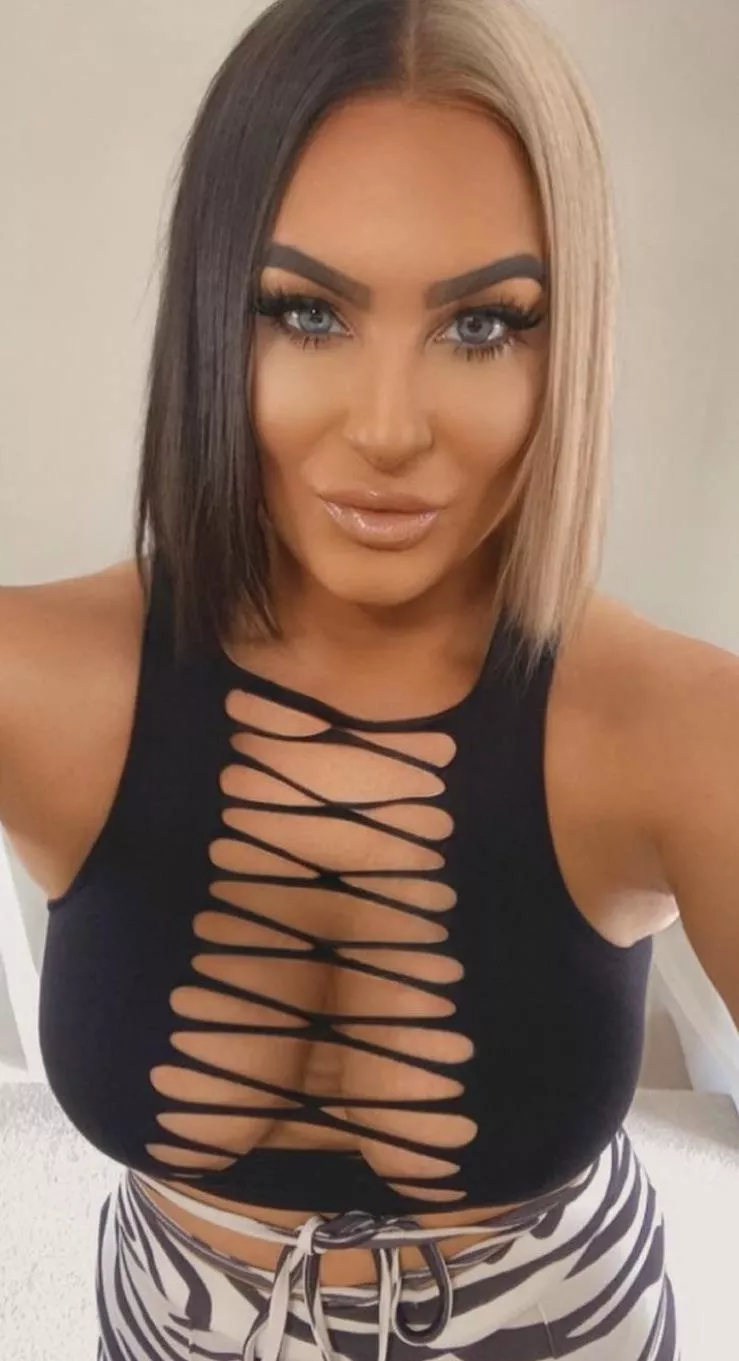 Do love an older woman posted by srj2021