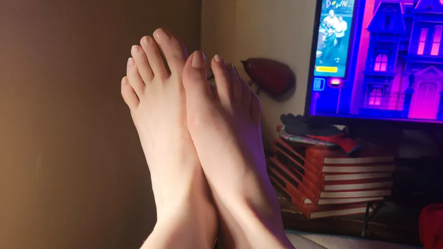 do my feet look lickable baby ? by jamesmistress