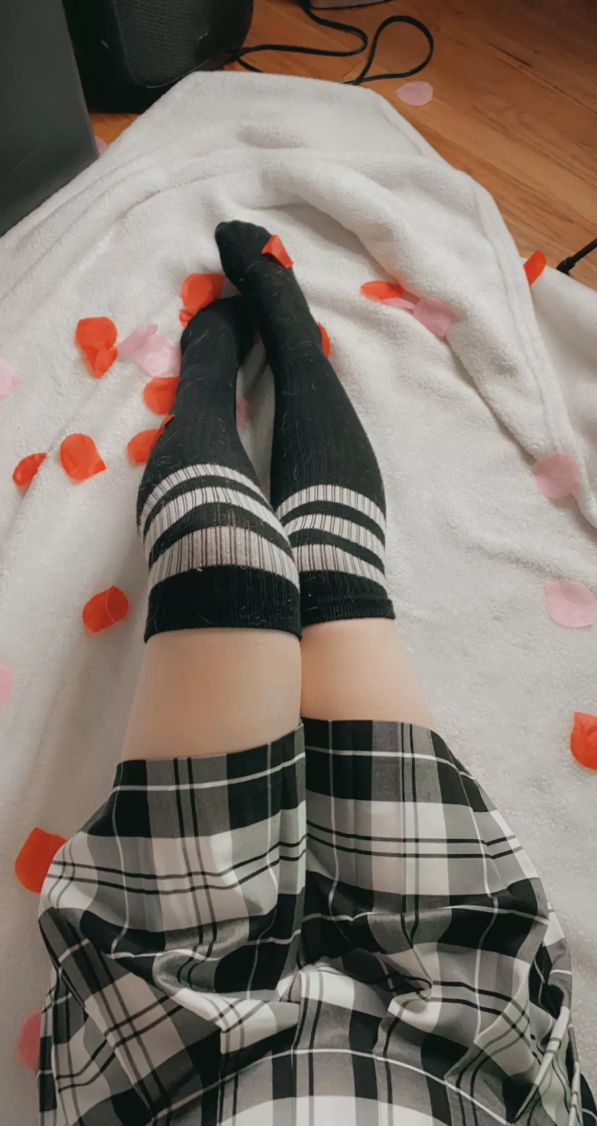 Do my legs look cute with these thigh highs? posted by lovescarlettrose000