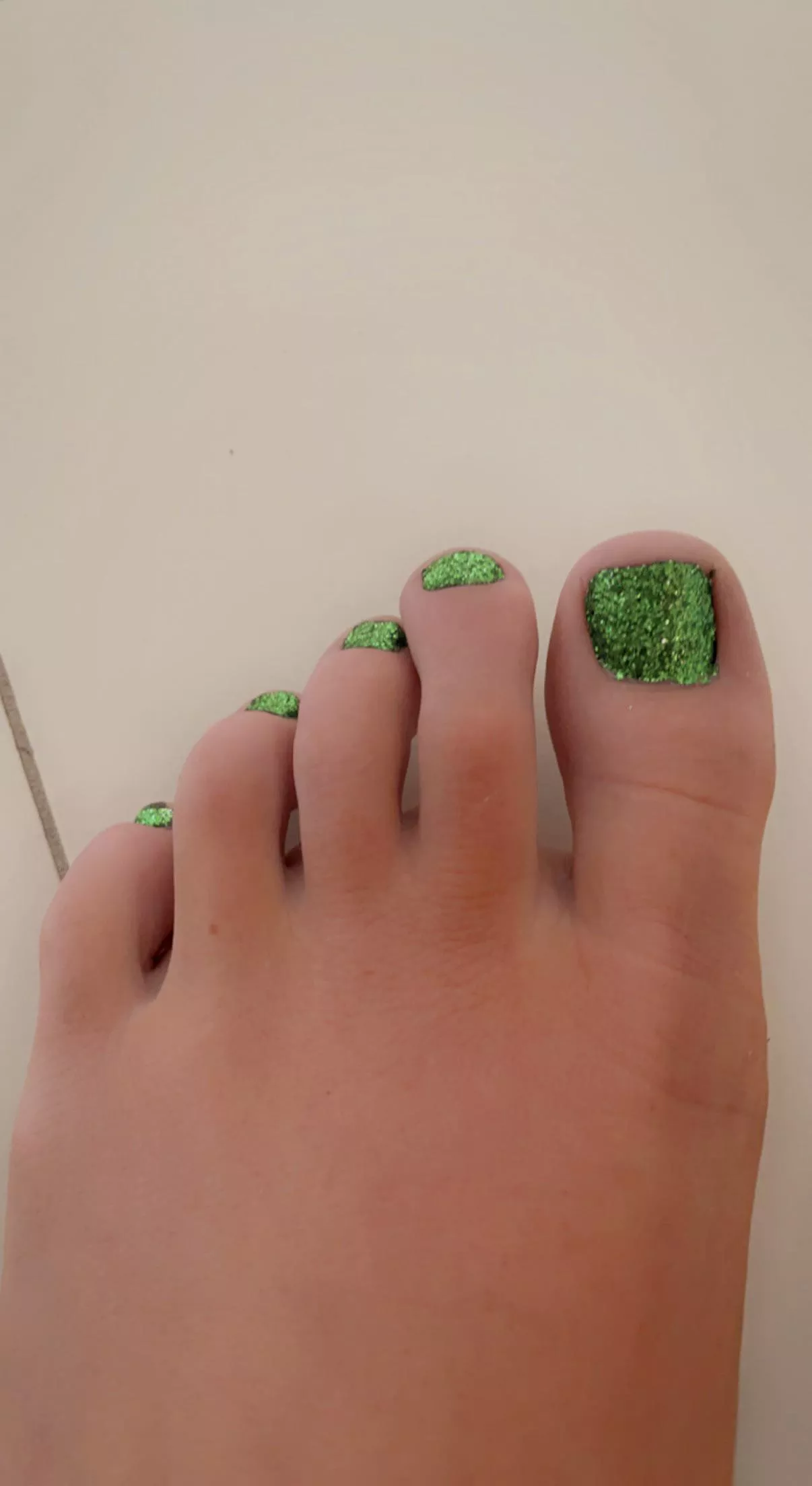 Do my toes turn you on baby ? posted by missfeetandfingers