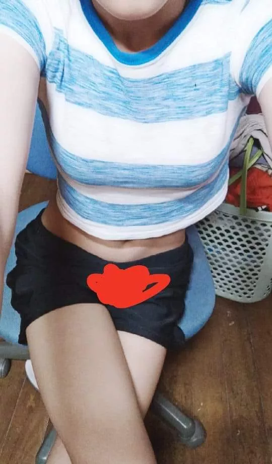 do these fake bewbs look real ☠️ posted by grammyoncrack