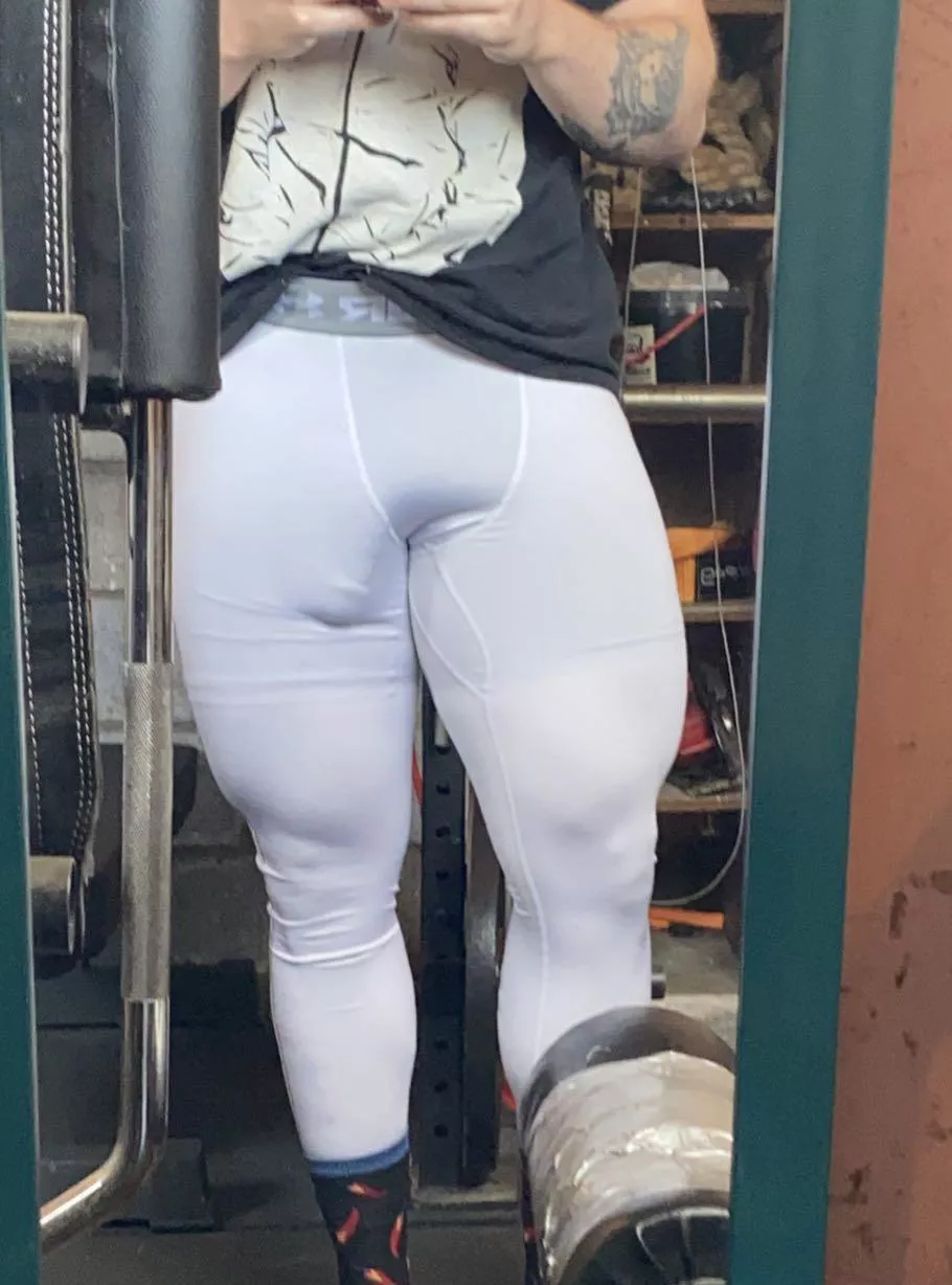 do these tights make my thighs looks big? posted by switchy_sinner