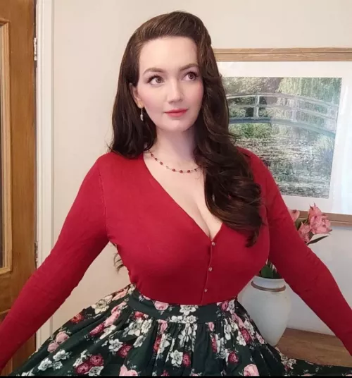 do these tits make her boobs look big? by Charming-Track1747