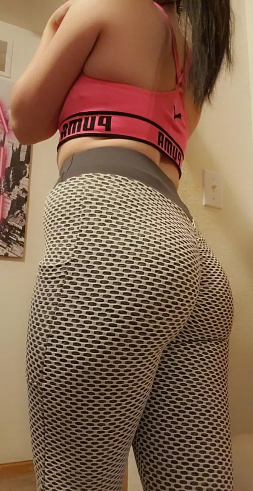 do they look cute on my little booty by --LittlePrincess--