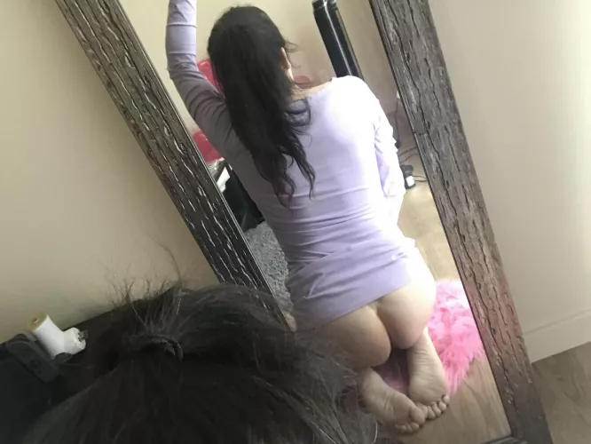 do u like my feets hehe by cherrySlimes