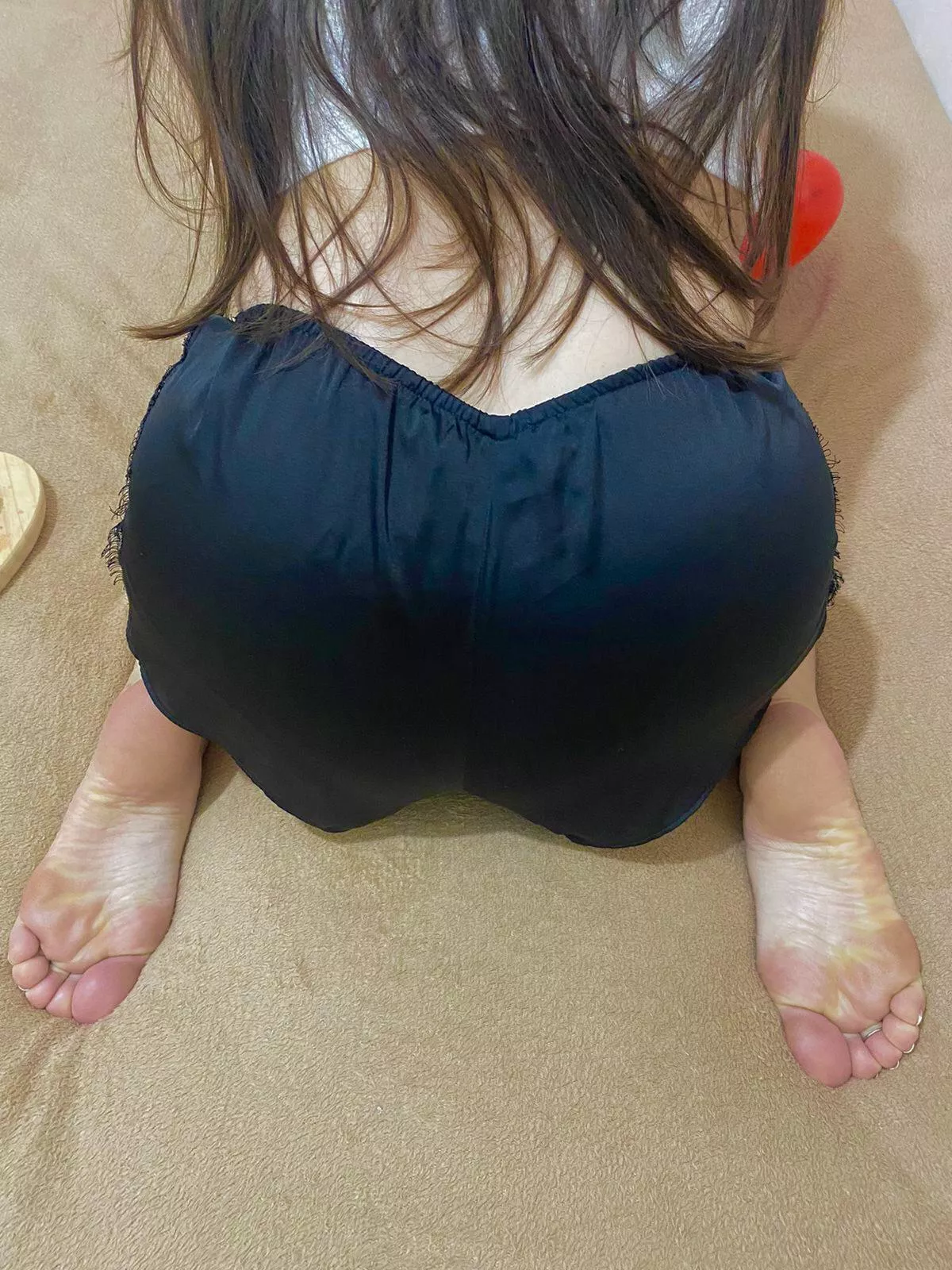 Do u like the view? 🤫 posted by khloedanish