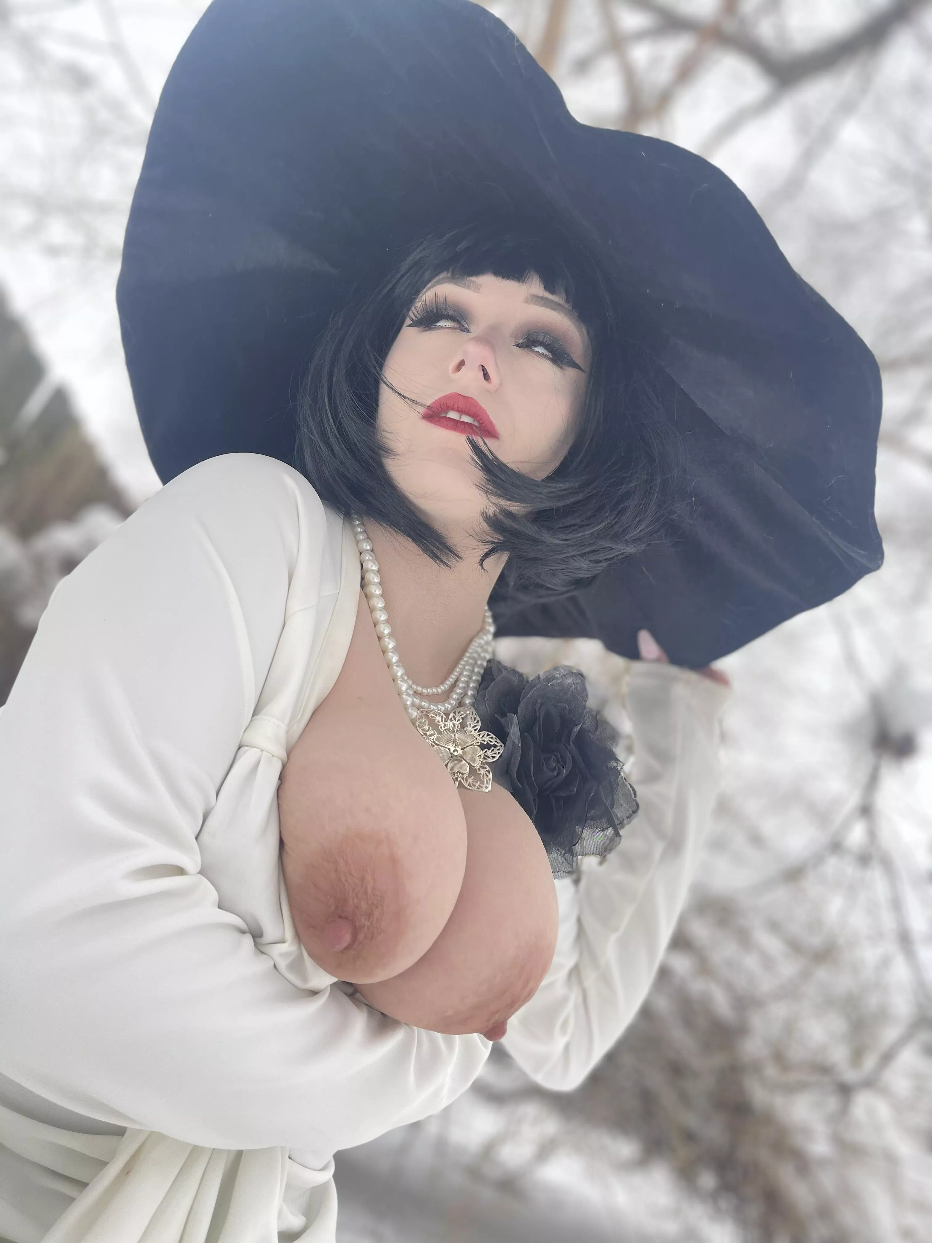 Do we like Bigtiddygothgfs with a blood disease and a horrific parasite that forces her to consume blood? [OC] posted by soffocatemetitties