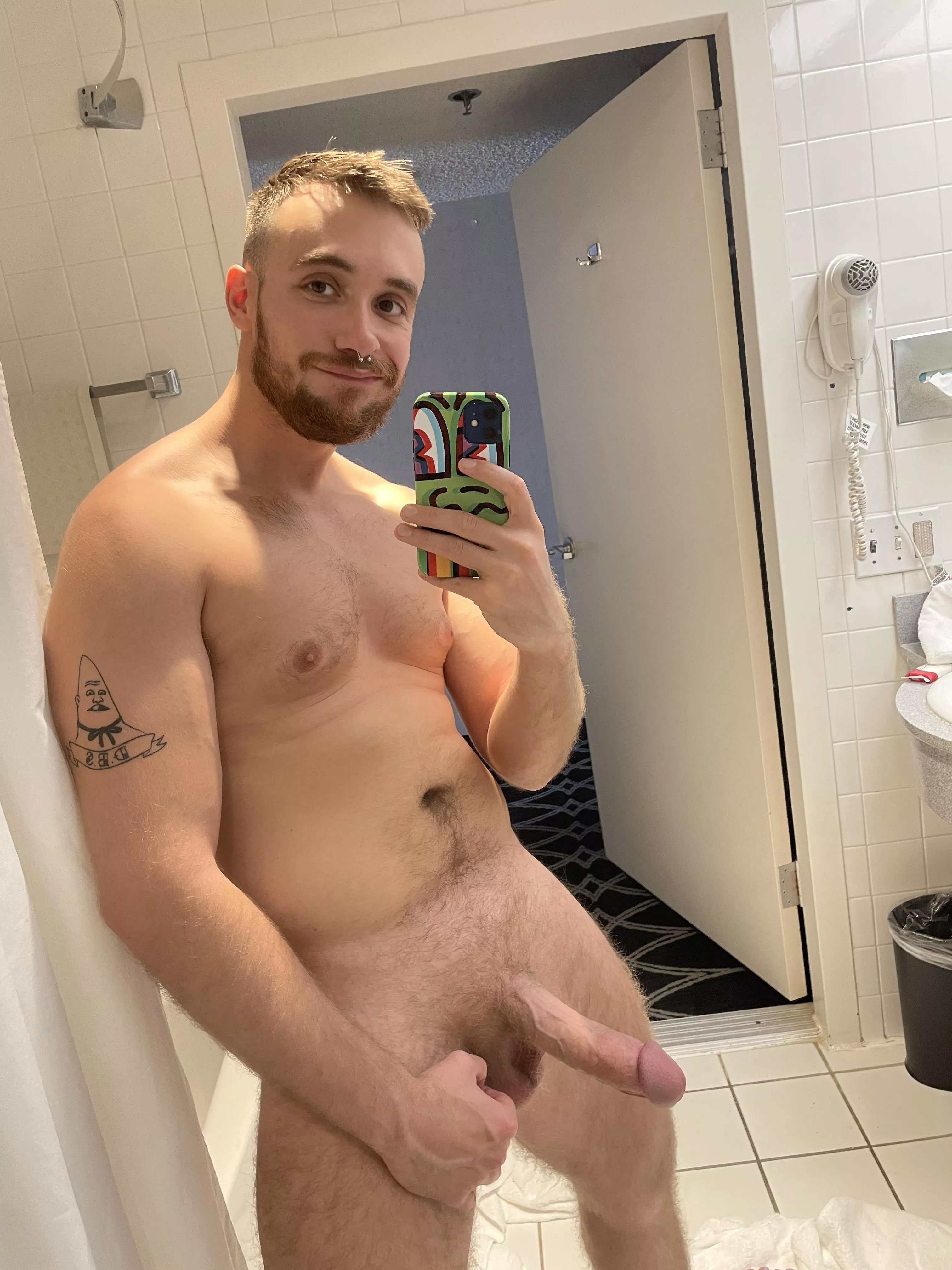 Do we like dad bods here ? posted by Gabs0n