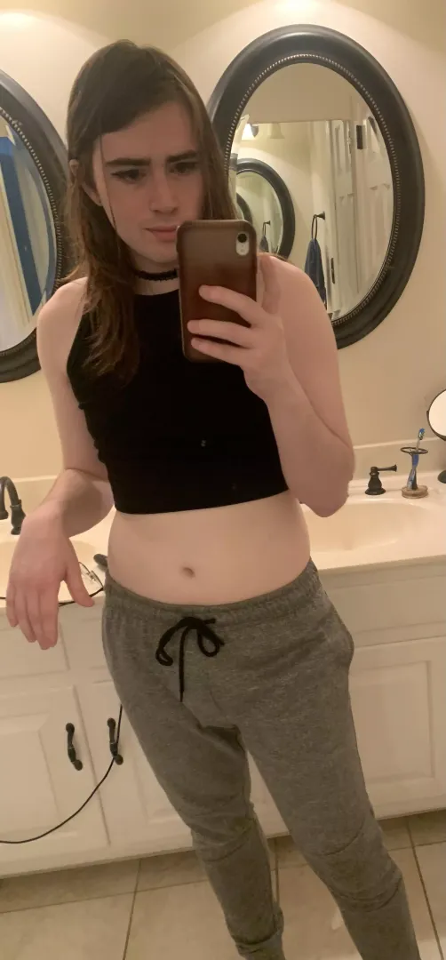 Do y’all think I’m cute 🥺 posted by sammyride31