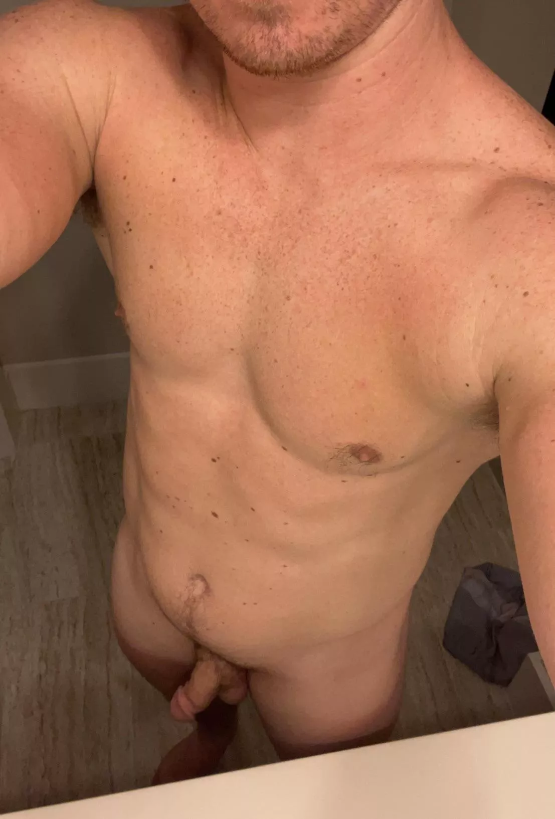 Do you also like Abs? posted by Aboveaveragestud