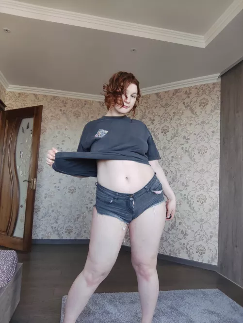 Do you find me sexy? by vicky_foxx