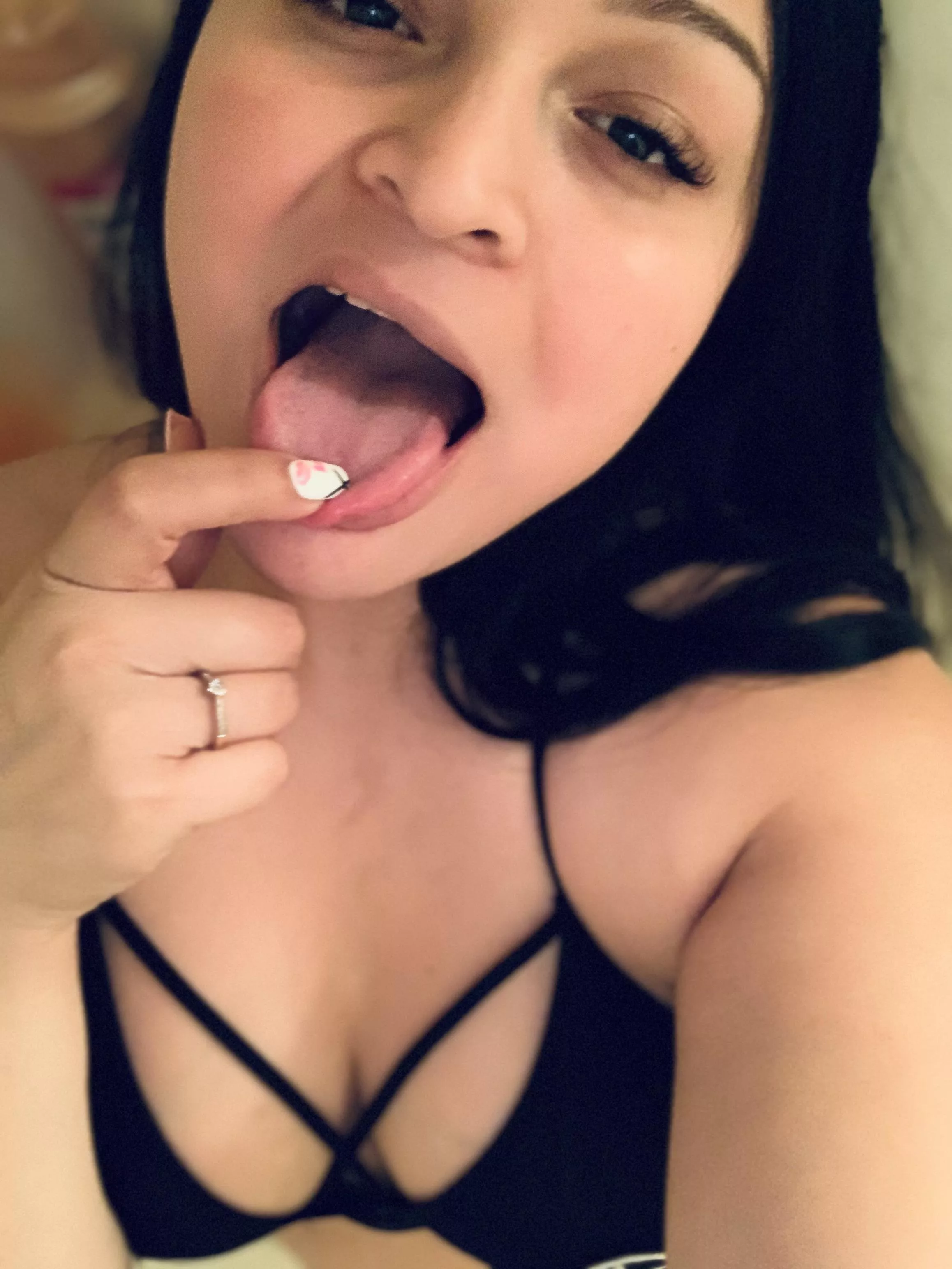 Do you like a swallower or a spitter? posted by Logical-Command