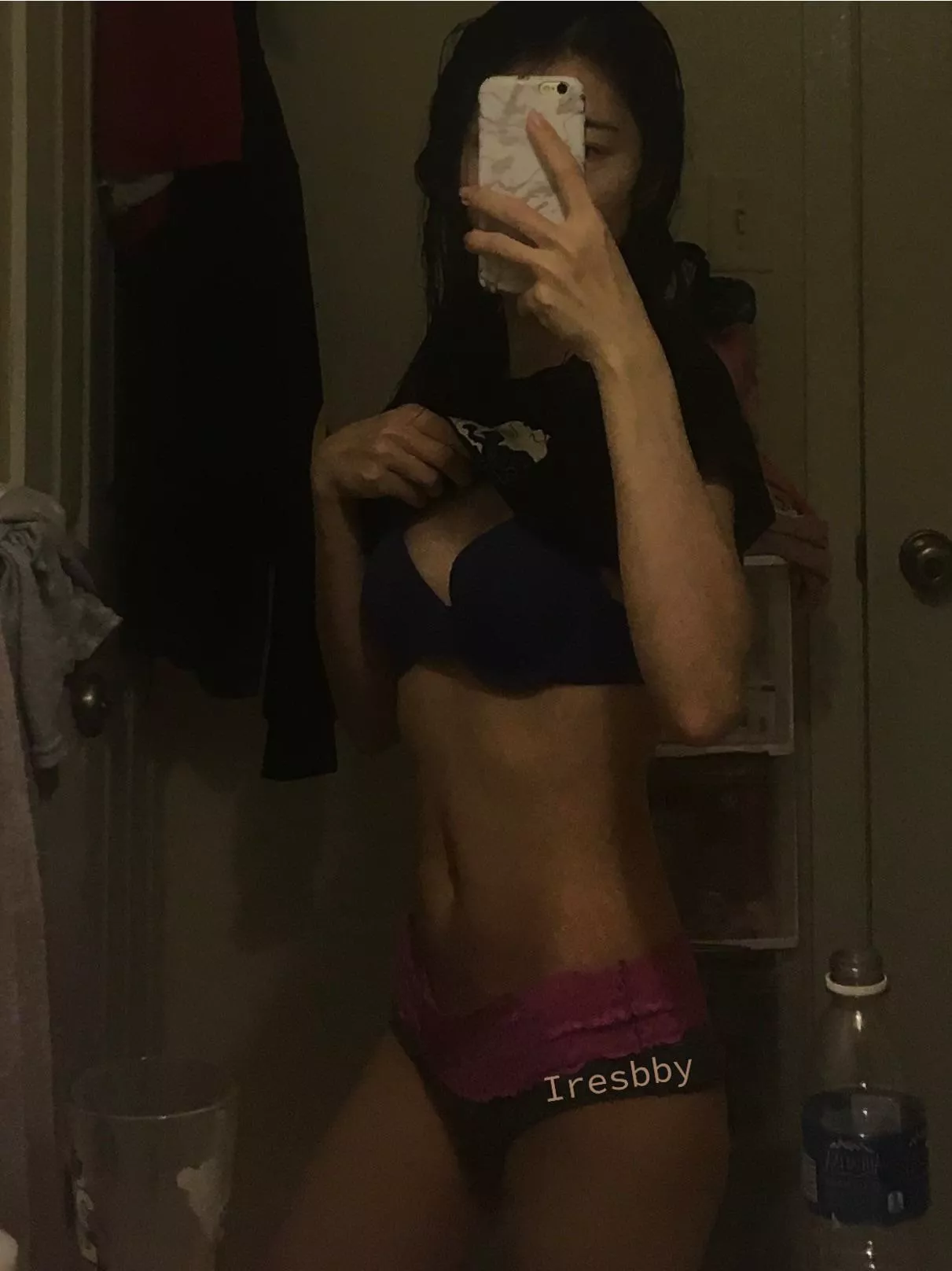 Do you like Asians with abs? posted by Iresbby