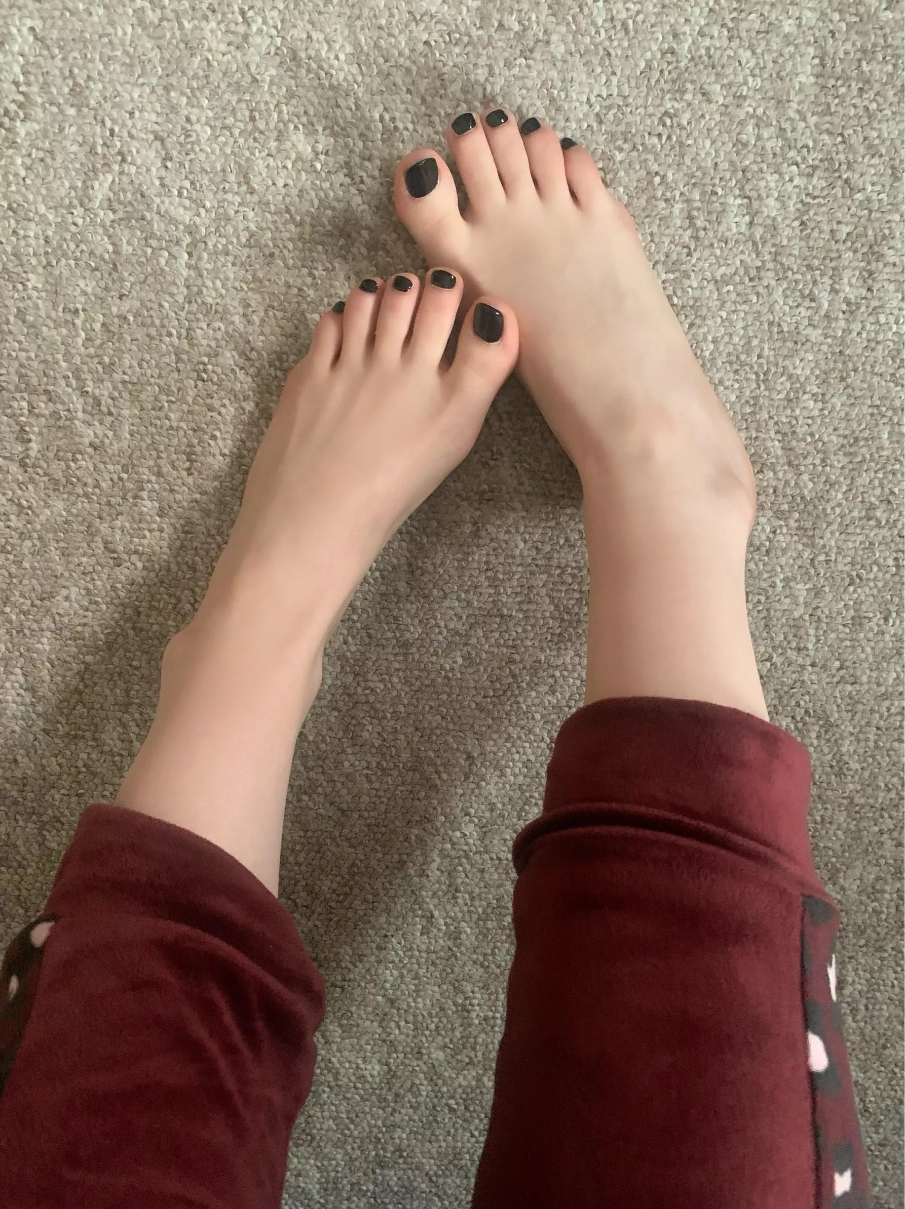 Do you like black nail polish? 🖤 posted by BumbleBeee0