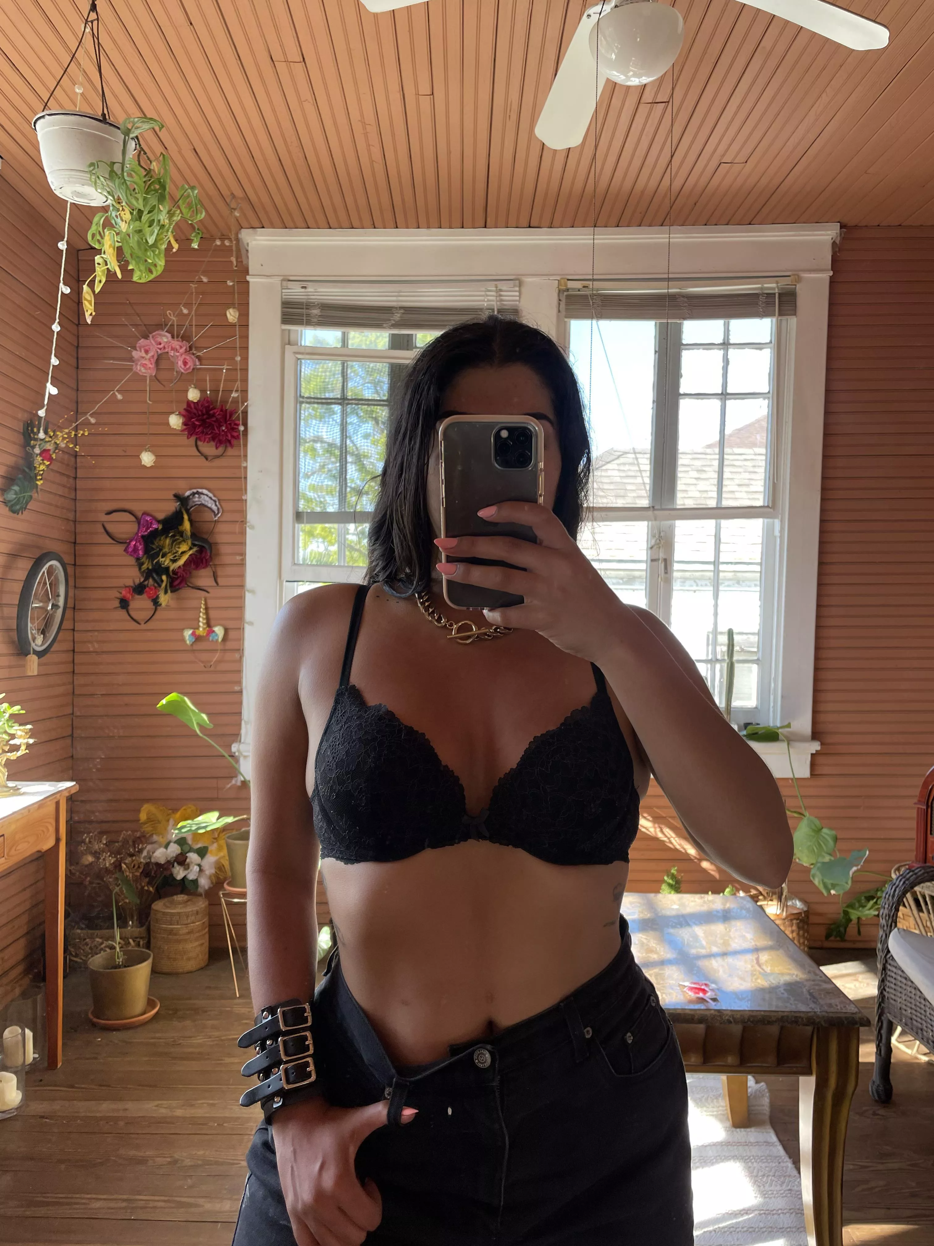 Do you like Brown Beauties in Black? posted by Allthatjasmine7