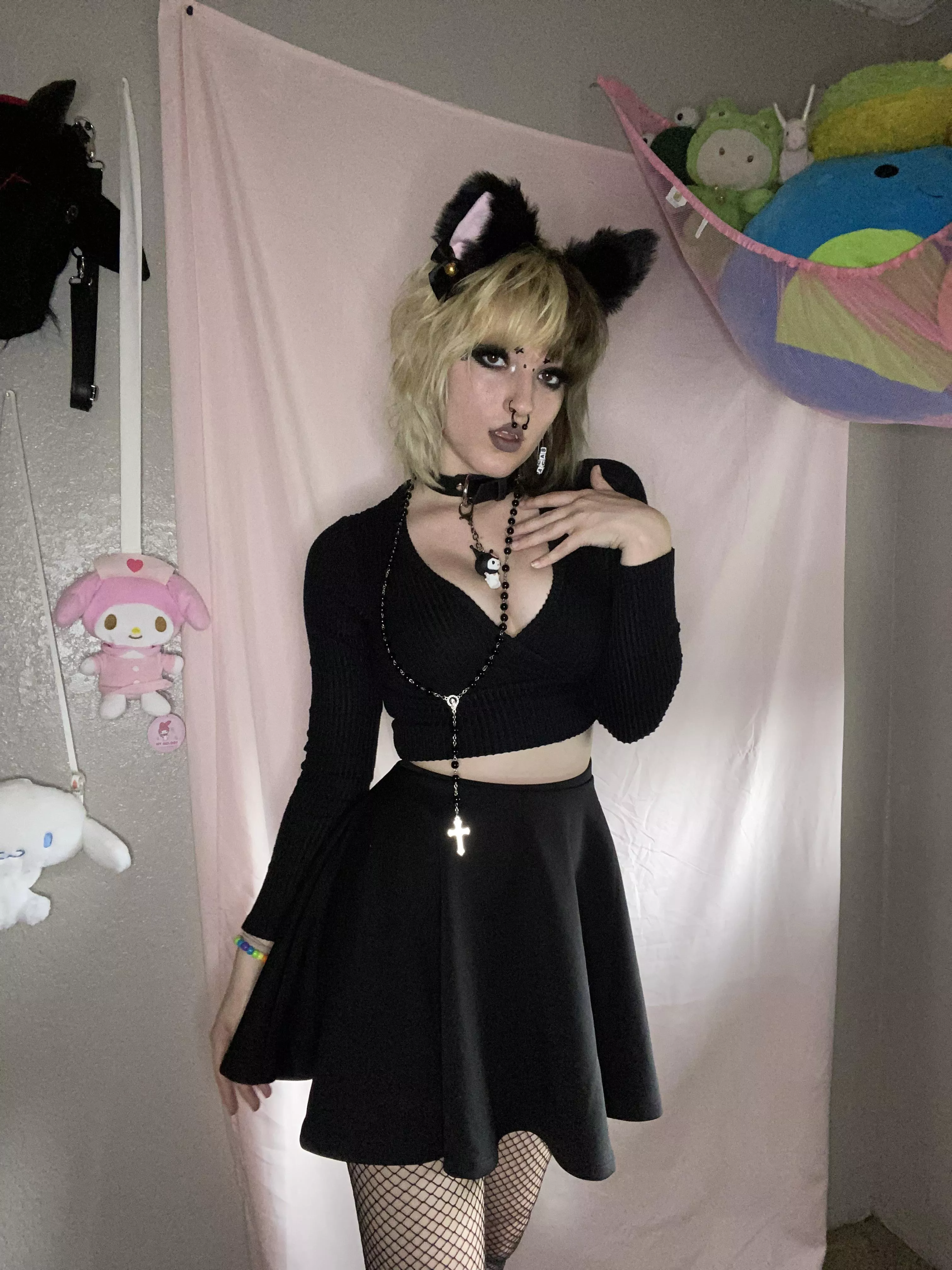 do you like catboys? posted by br41nd34db4by