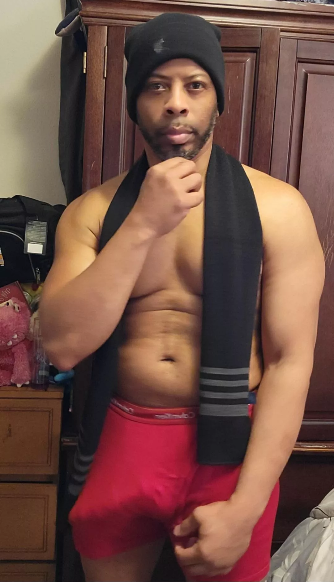 Do you like Daddy's Bulge? posted by RepresentativeIll862