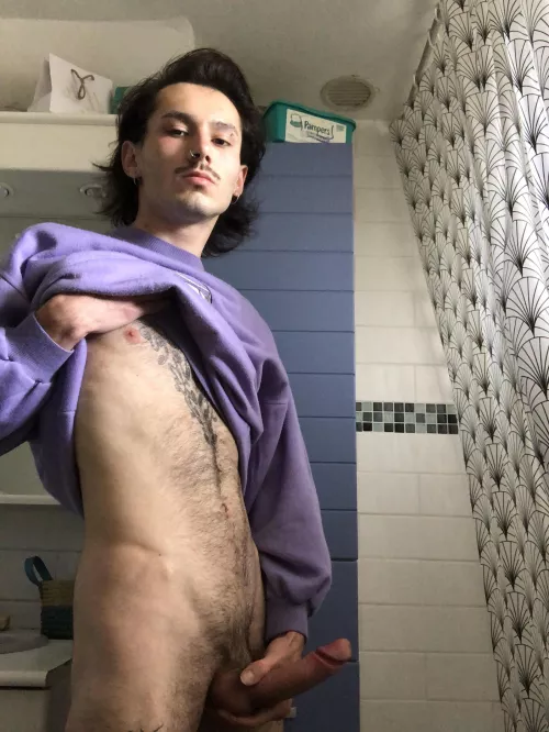 Do you like french dick? by NoisePsychological37