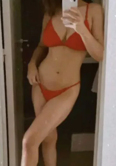 Do you like my bikini? posted by tina_lam