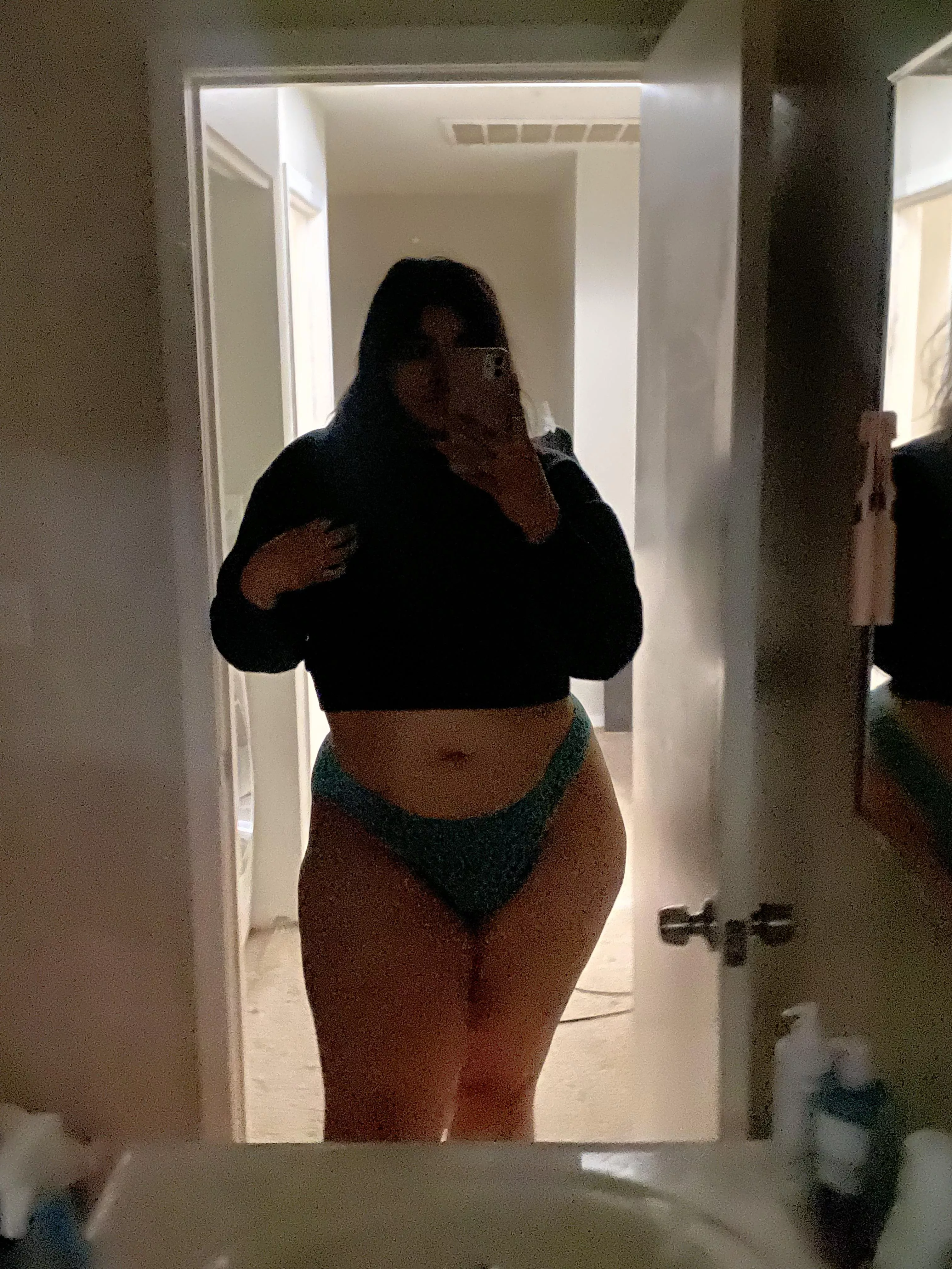 do you like my body? posted by ashleyy07