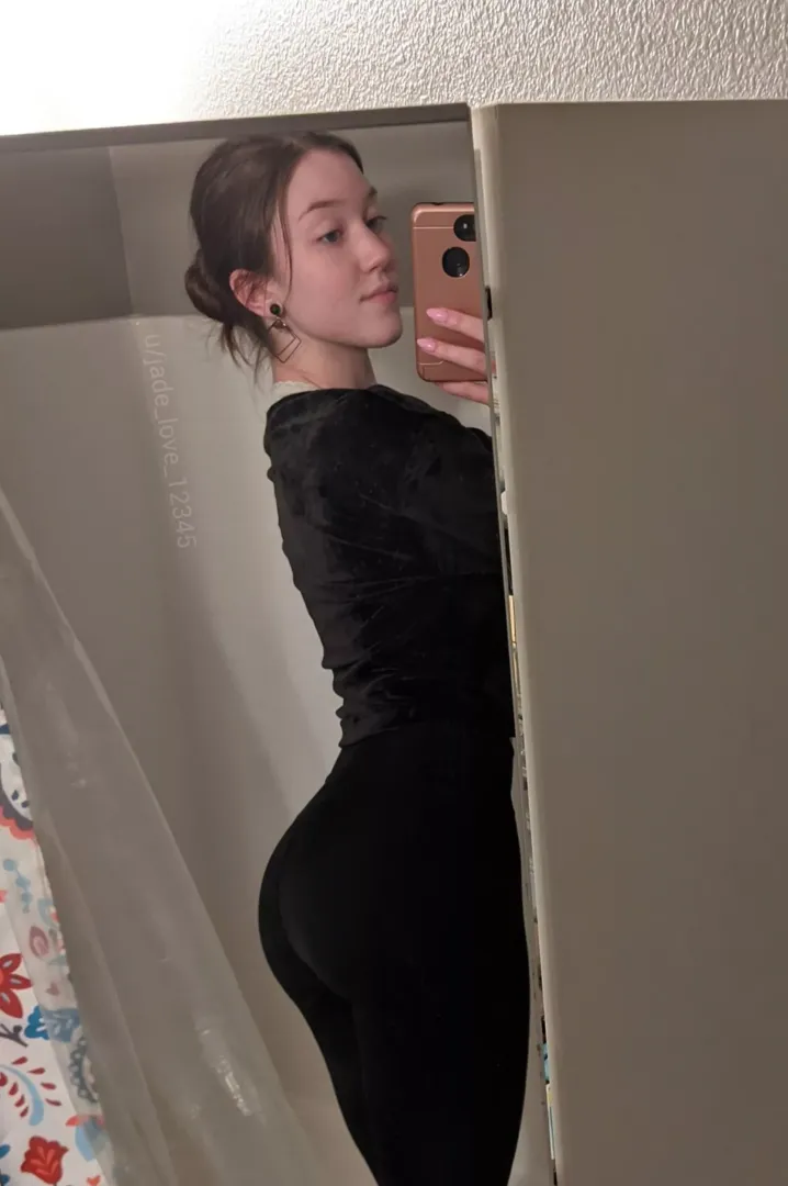 Do you like my booty in yoga pants? by jade_love_12345