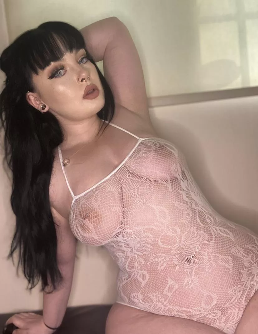 Do you like my E cups? posted by Hex_d0ll