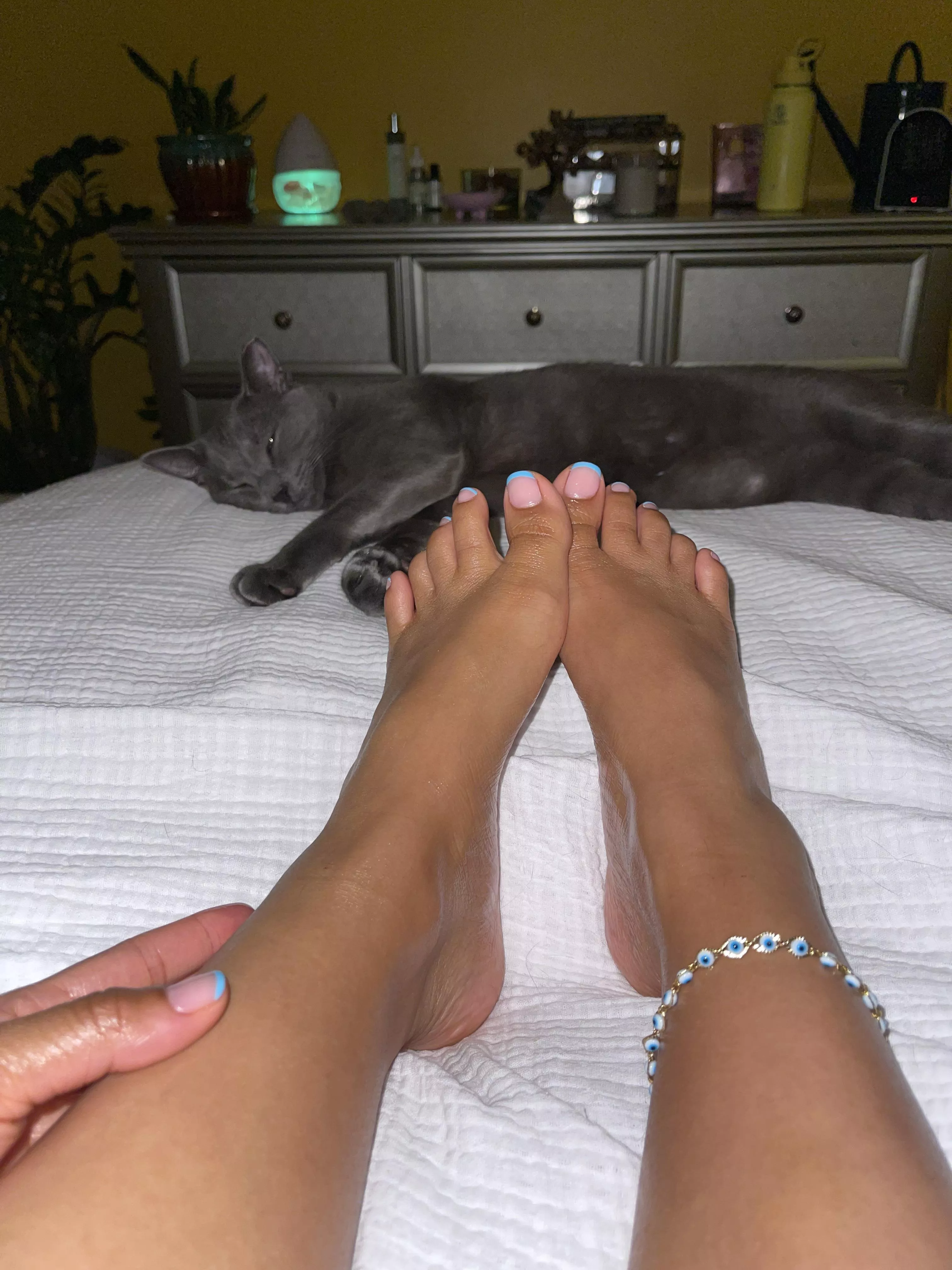 Do you like my feet? posted by princessa7788