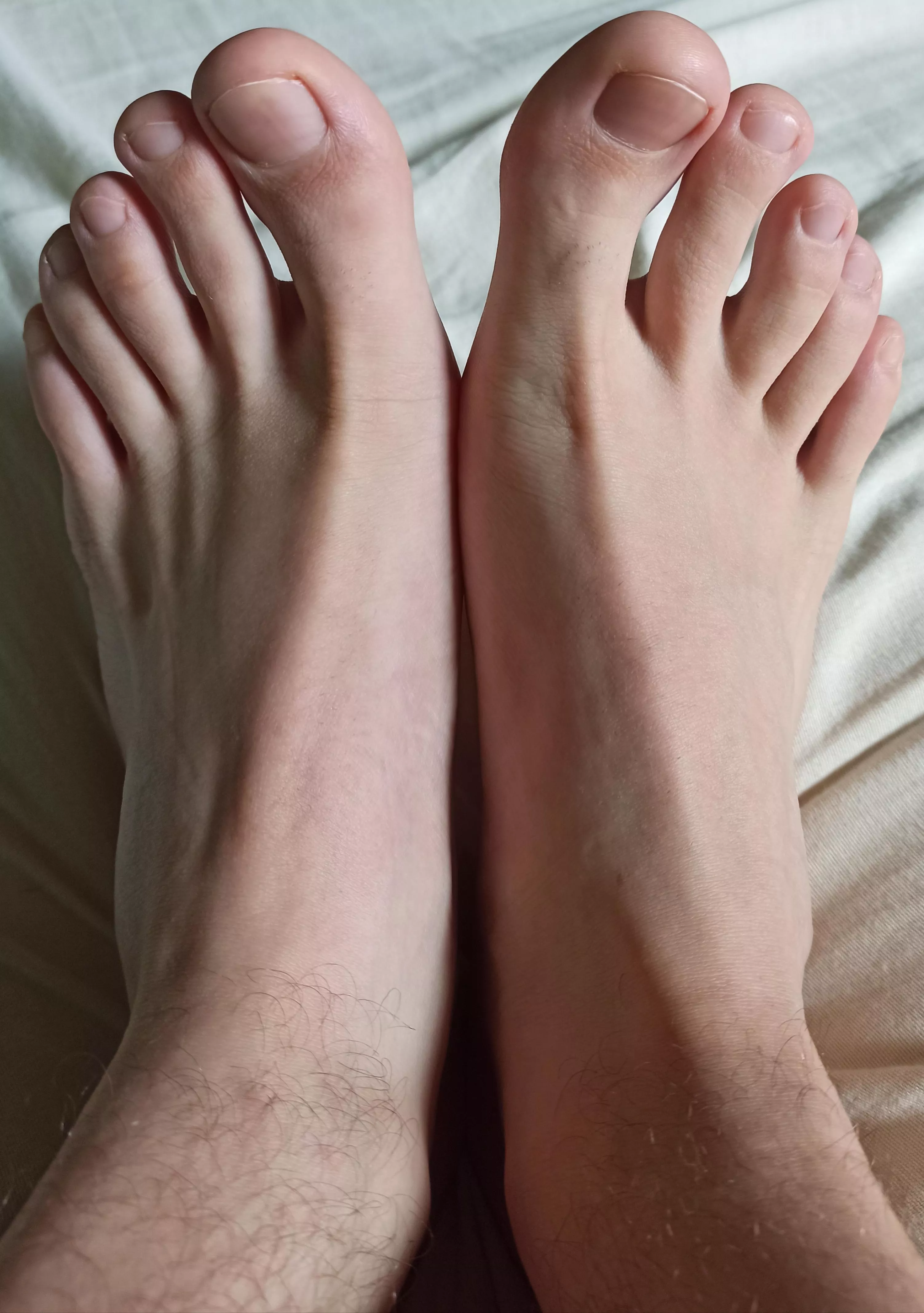 Do you like my feet? :) posted by Jayx1337