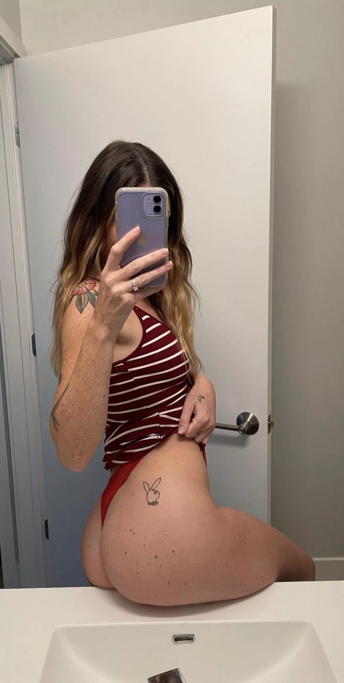 Do you like my freckled ass? posted by Mastervixennnn