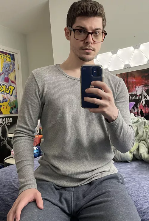 Do you like my glasses? by casscagex