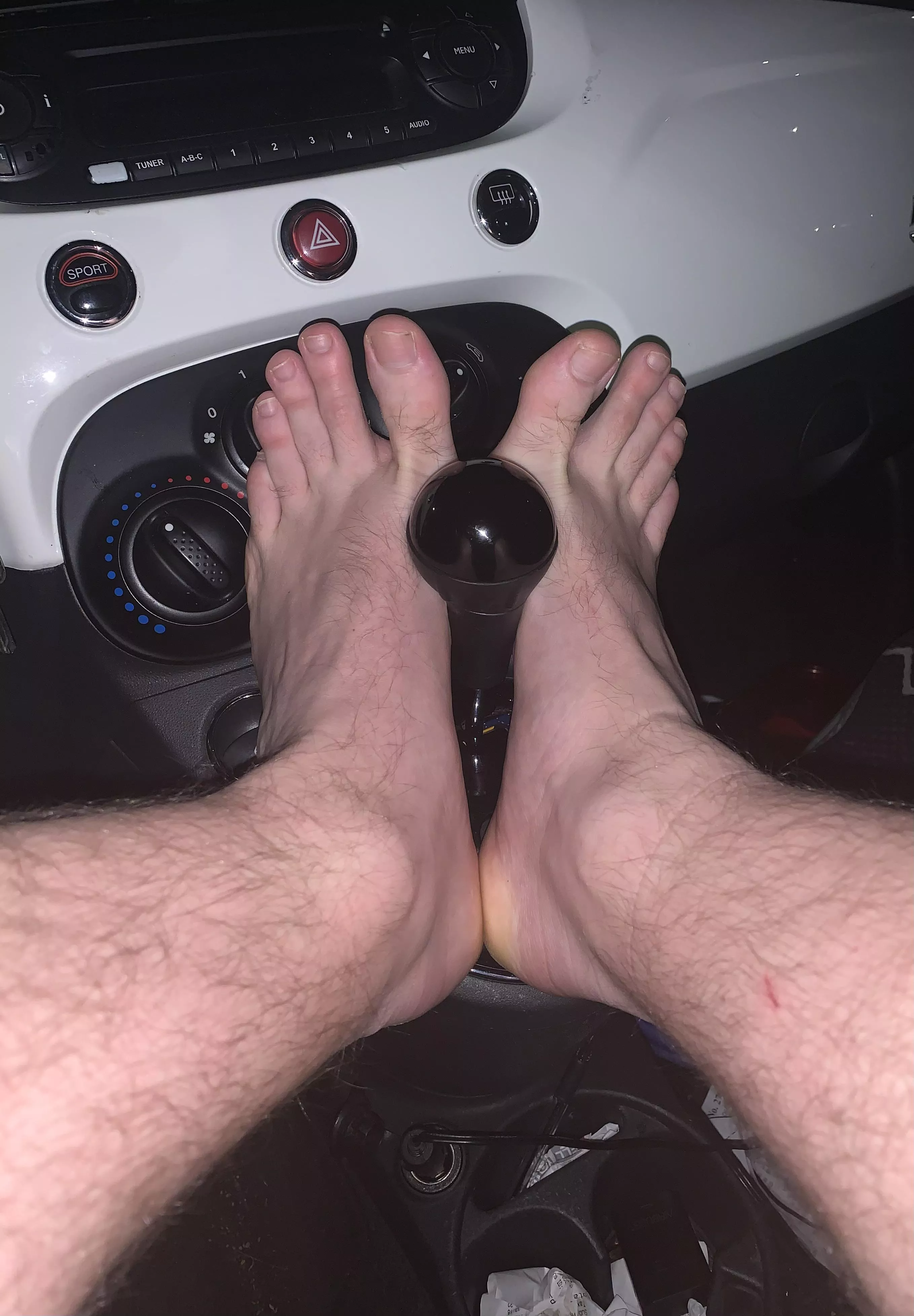 Do you like my grip?! posted by hottubsexmachine18