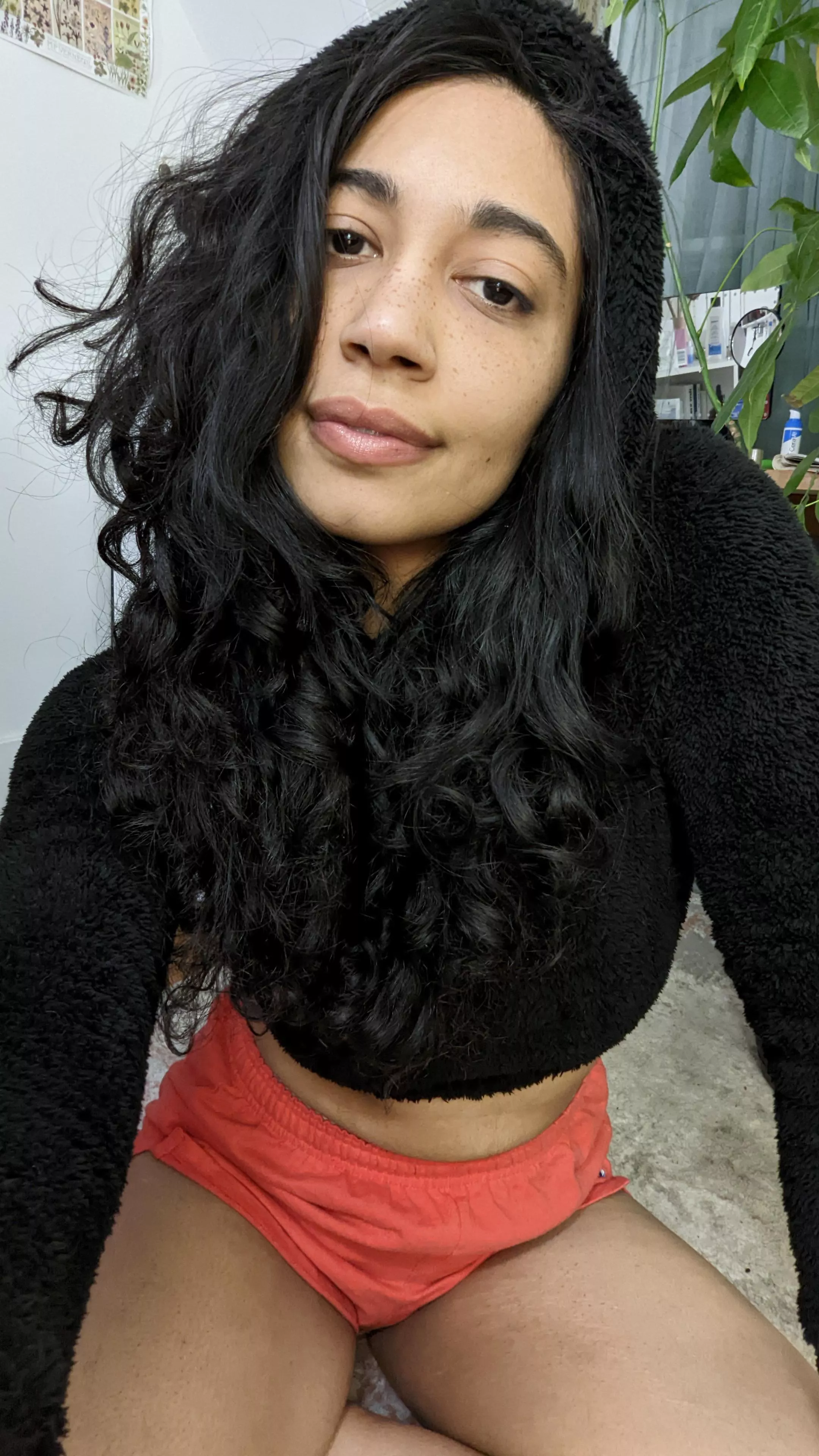 Do you like my lips? posted by TarooRooot