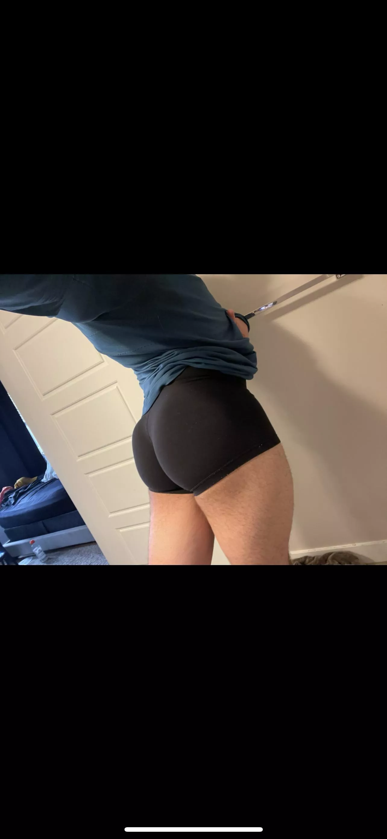 Do you like my new spandex? posted by Ok-Doughnut-9835