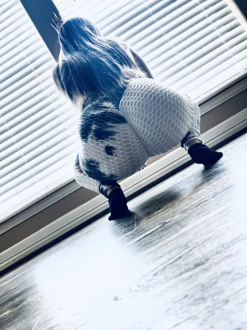 Do you Like My New Yoga Pants? by summer_moon16