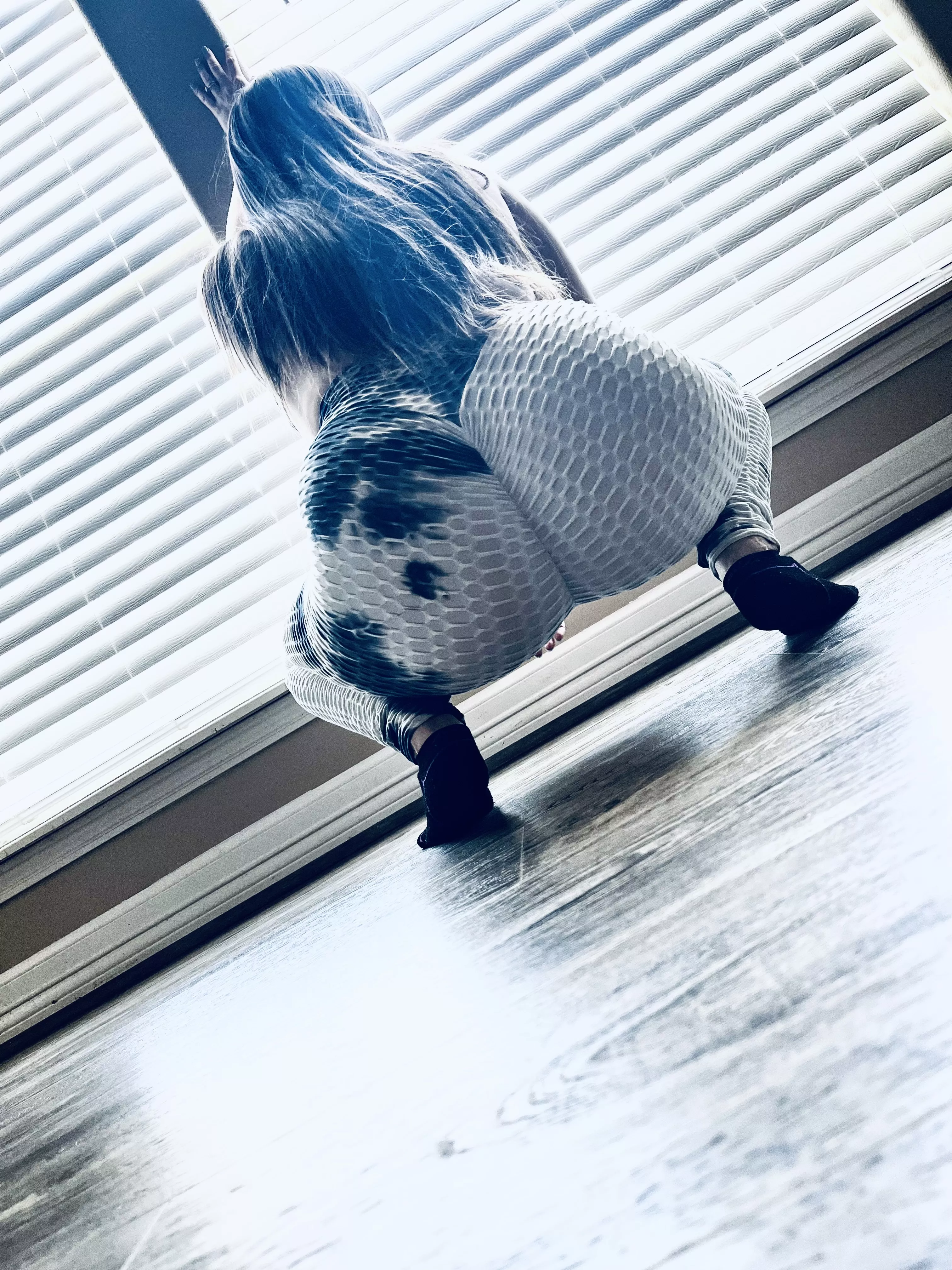 Do you Like My New Yoga Pants? posted by summer_moon16