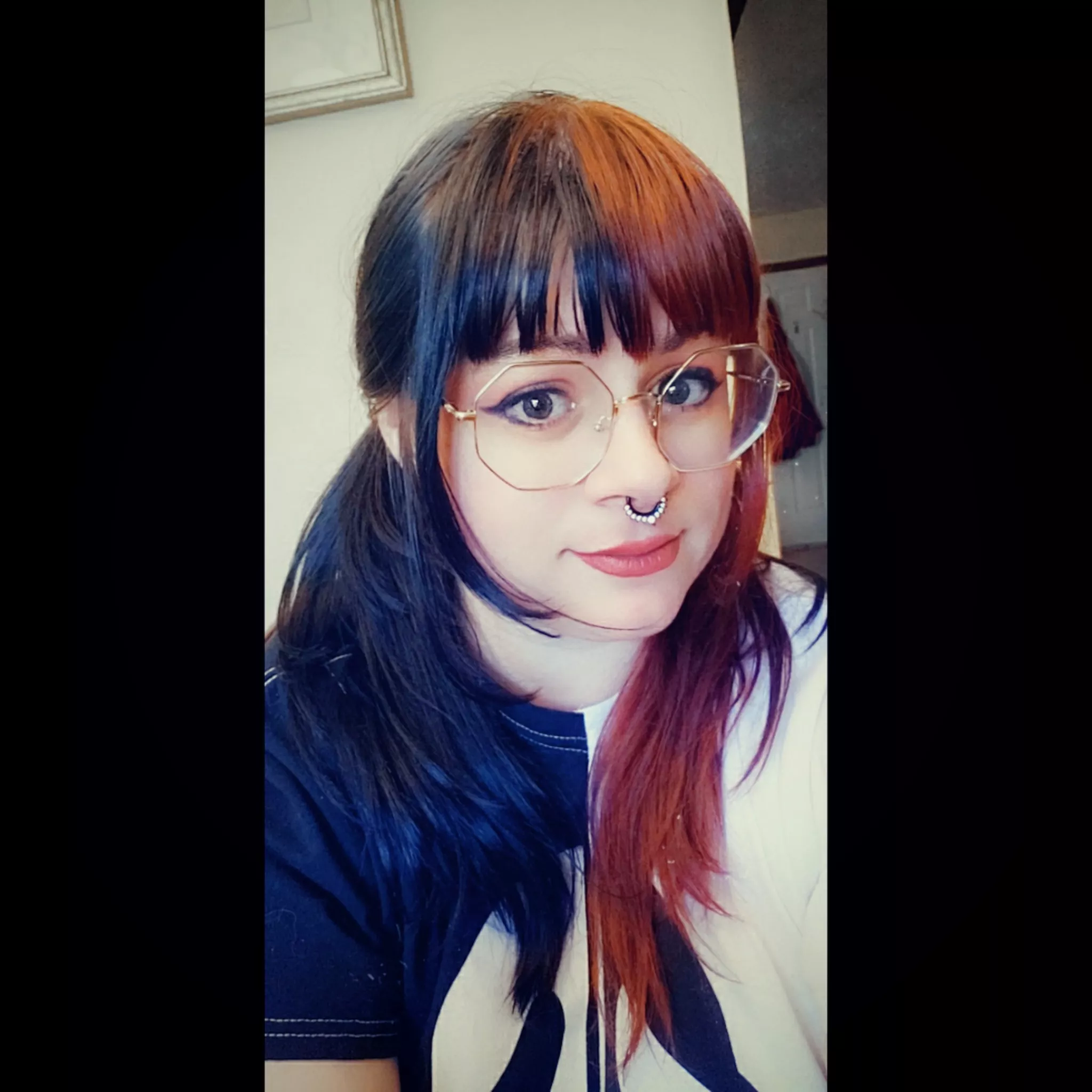 Do you like my octogon-shaped glasses? posted by Bratty_WilloWisp