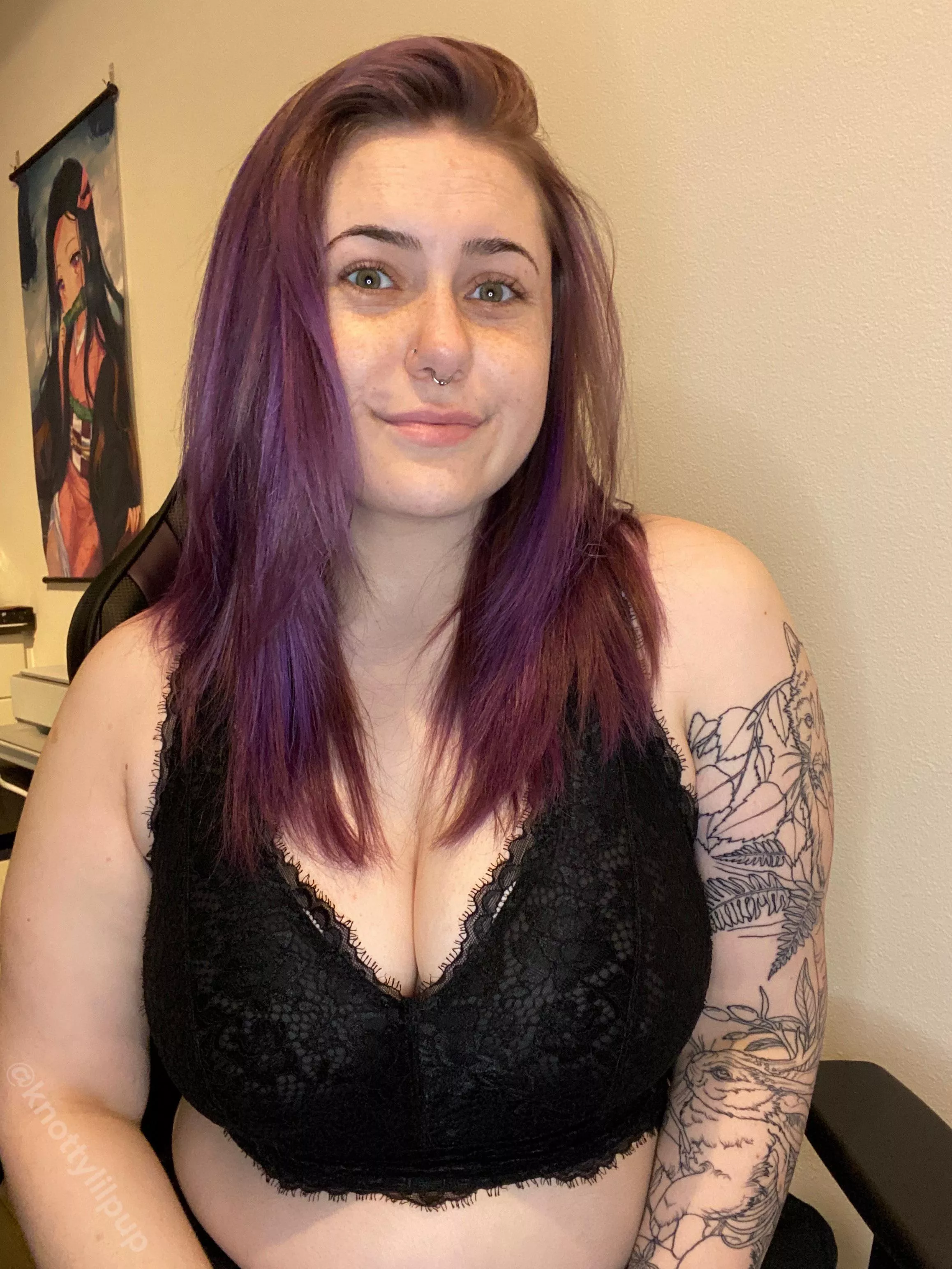 Do you like my purple hair? ☺️💜 posted by knottylilpup