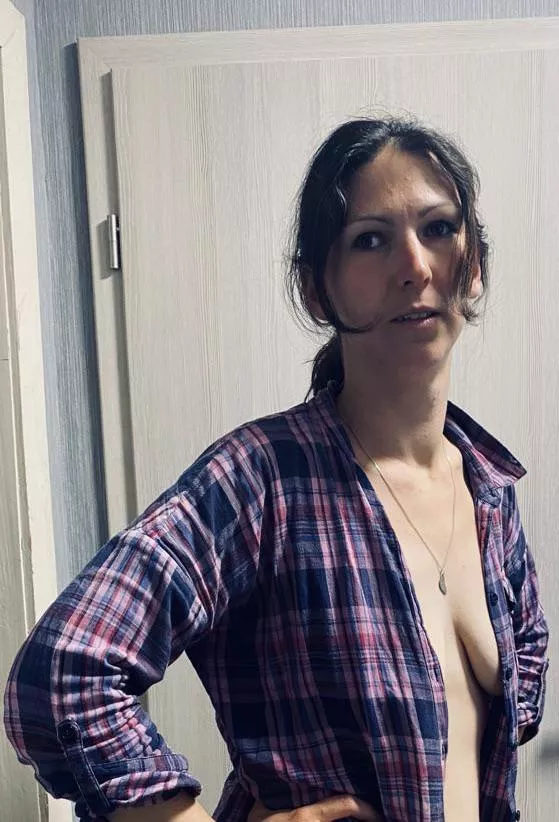 Do you like my shirt [f] 34 posted by sunnysun2019